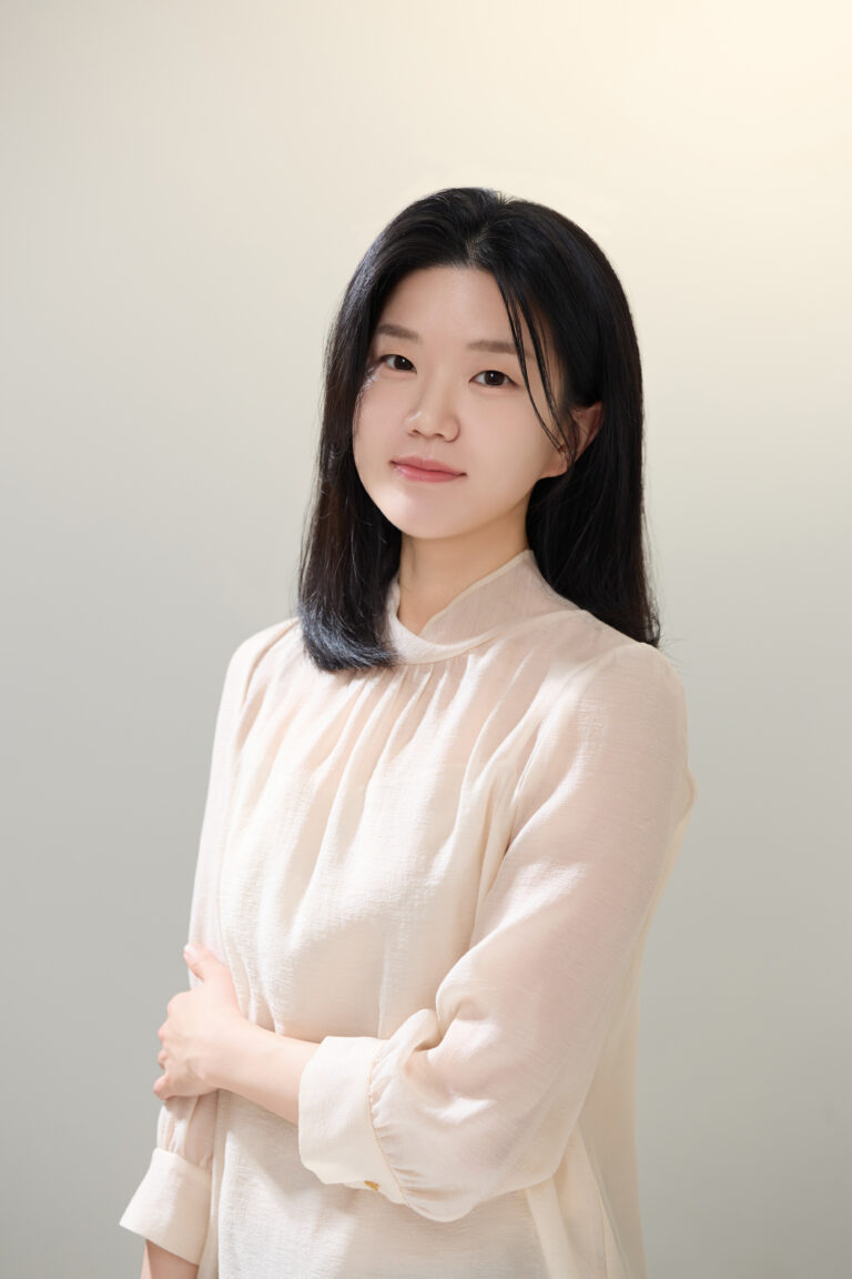 Yujin Ahn